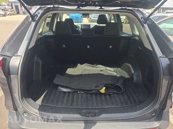 2021 Toyota RAV4 XLE - miniatura 17