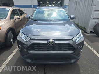 2021 Toyota RAV4 XLE - miniatura 2