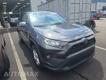 2021 Toyota RAV4 XLE - miniatura 3