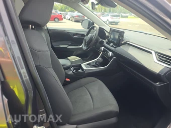 2021 Toyota RAV4 XLE - miniatura 8
