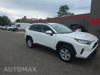 2021 Toyota RAV4 XLE - miniatura 3