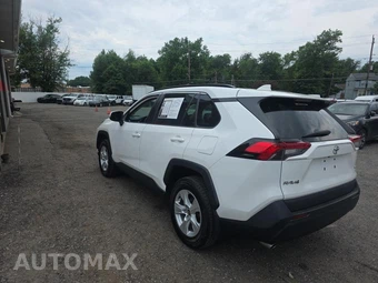 2021 Toyota RAV4 XLE - miniatura 6