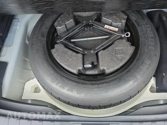 2021 Toyota RAV4 XLE - miniatura 7