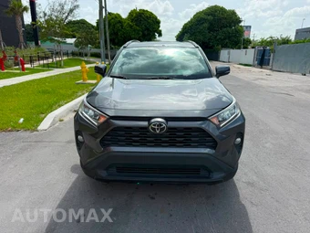 2021 Toyota RAV4 XLE - miniatura 11