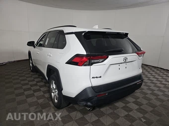 2021 Toyota RAV4 XLE - miniatura 6