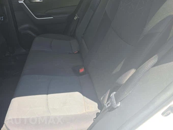 2021 Toyota RAV4 XLE - miniatura 10