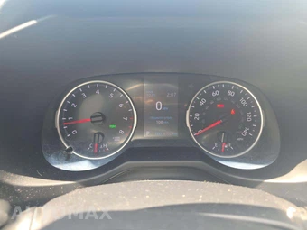 2021 Toyota RAV4 XLE - miniatura 6
