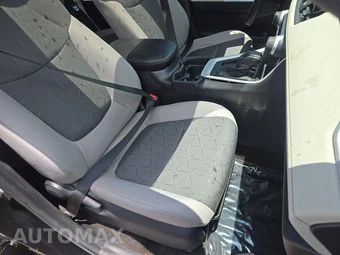 2021 Toyota RAV4 XLE – miniatura 8