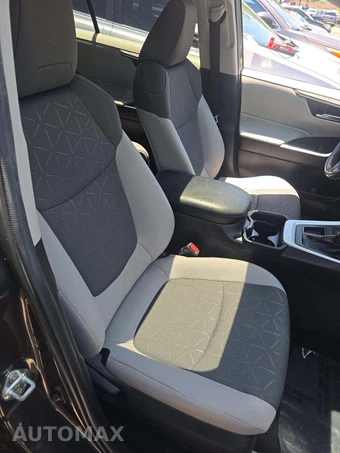 2021 Toyota RAV4 XLE - miniatura 18