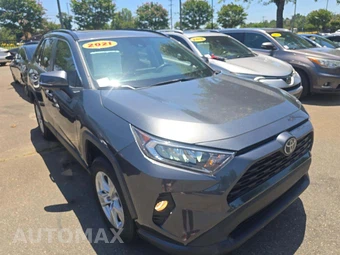 2021 Toyota RAV4 XLE - miniatura 4