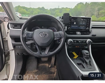 2021 Toyota RAV4 XLE - miniatura 11