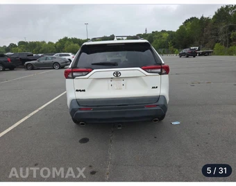 2021 Toyota RAV4 XLE - miniatura 5