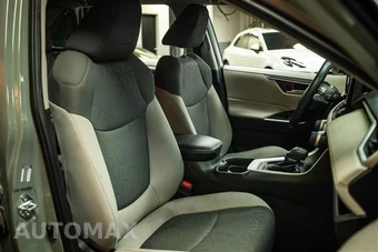 2021 Toyota RAV4 XLE - miniatura 14