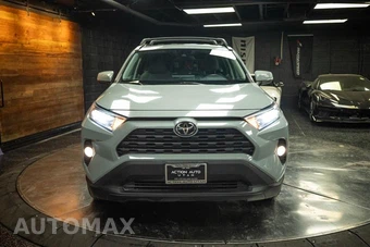 2021 Toyota RAV4 XLE - miniatura 4