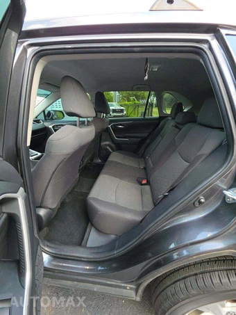 2021 Toyota RAV4 XLE - miniatura 10