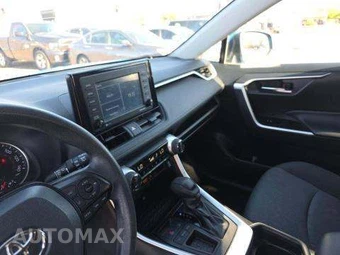 2021 Toyota RAV4 XLE - miniatura 10