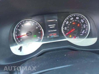 2021 Toyota RAV4 XLE - miniatura 9