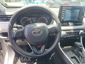 2021 Toyota RAV4 XLE – miniatura 10