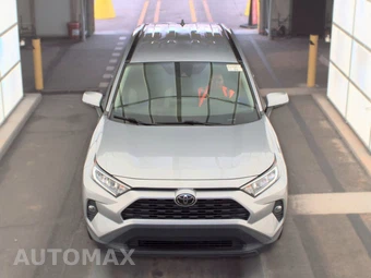 2021 Toyota RAV4 XLE – miniatura 2