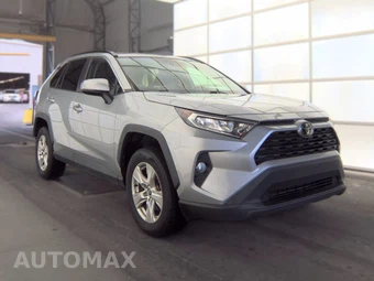 2021 Toyota RAV4 XLE – miniatura 3