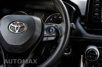 2021 Toyota RAV4 XLE - miniatura 17