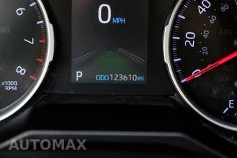 2021 Toyota RAV4 XLE - miniatura 19