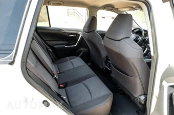 2021 Toyota RAV4 XLE - miniatura 35