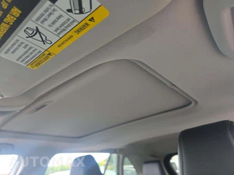 2021 Toyota RAV4 XLE Premium - miniatura 11