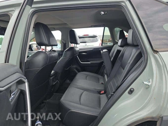 2021 Toyota RAV4 XLE Premium - miniatura 13