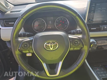 2021 Toyota RAV4 XLE Premium - miniatura 10