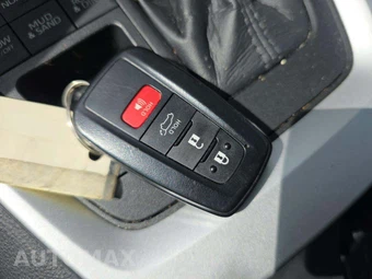 2021 Toyota RAV4 XLE Premium - miniatura 8
