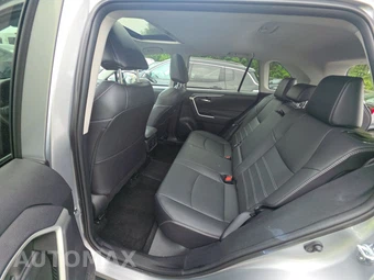 2021 Toyota RAV4 XLE Premium – miniatura 13
