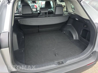 2021 Toyota RAV4 XLE Premium – miniatura 16