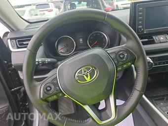 2021 Toyota RAV4 XLE Premium - miniatura 10