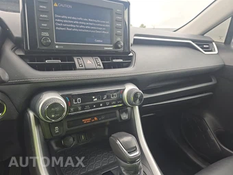 2021 Toyota RAV4 XLE Premium - miniatura 11