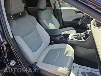 2021 Toyota RAV4 XLE Premium - miniatura 16