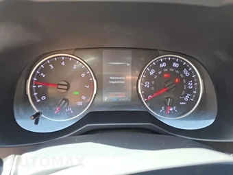 2021 Toyota RAV4 XLE Premium - miniatura 9