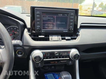 2021 Toyota RAV4 XLE Premium - miniatura 10