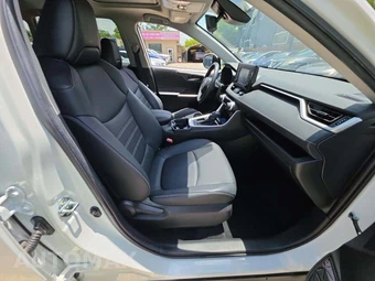 2021 Toyota RAV4 XLE Premium - miniatura 18