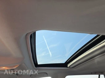 2021 Toyota RAV4 XLE Premium - miniatura 17