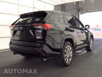 2021 Toyota RAV4 XLE Premium - miniatura 4