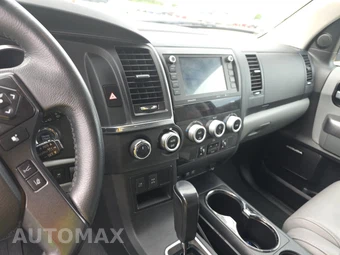 2021 Toyota Sequoia Limited – miniatura 11