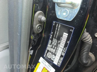 2021 Toyota Sequoia Limited – miniatura 15