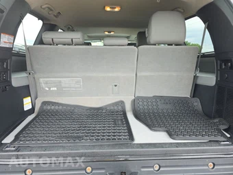 2021 Toyota Sequoia Limited – miniatura 17