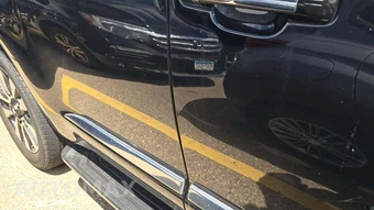 2021 Toyota Sequoia Limited – miniatura 21