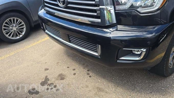 2021 Toyota Sequoia Limited – miniatura 22