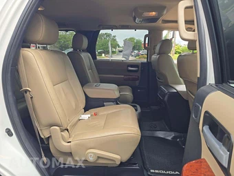 2021 Toyota Sequoia Platinum - miniatura 17