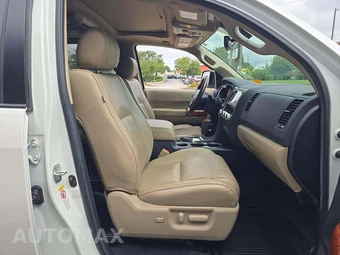 2021 Toyota Sequoia Platinum - miniatura 19