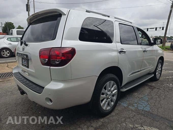 2021 Toyota Sequoia Platinum - miniatura 3