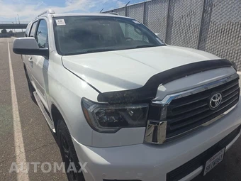 2021 Toyota Sequoia SR5 - miniatura 3